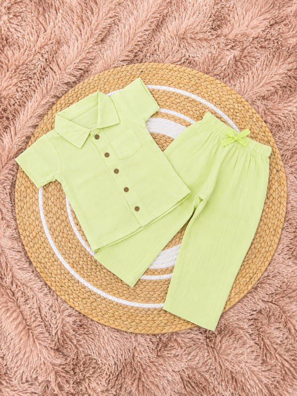Crinkle-Top & Pant Green